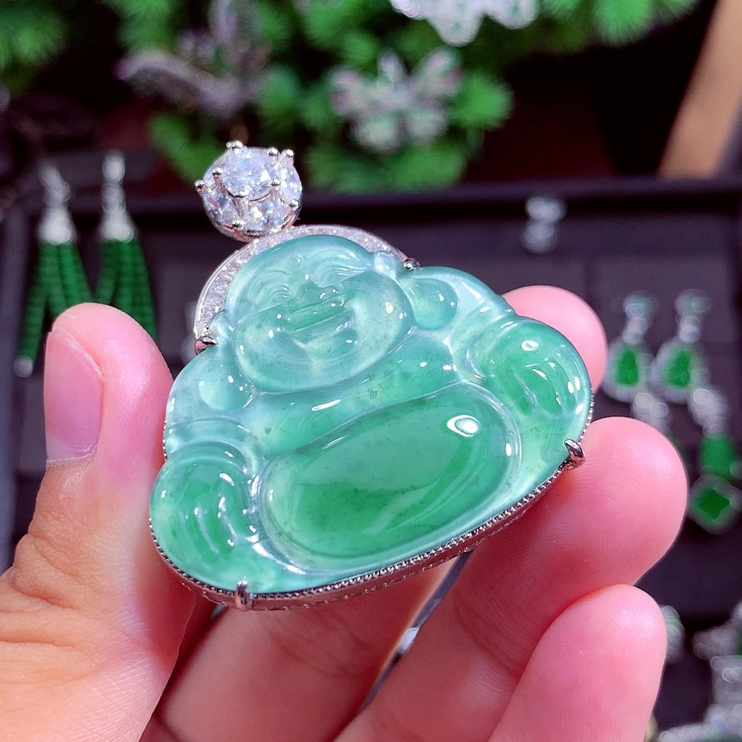 颈饰未镶嵌翡翠天然