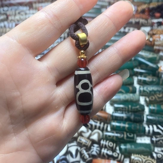 玛瑙/玉髓项圈未镶嵌