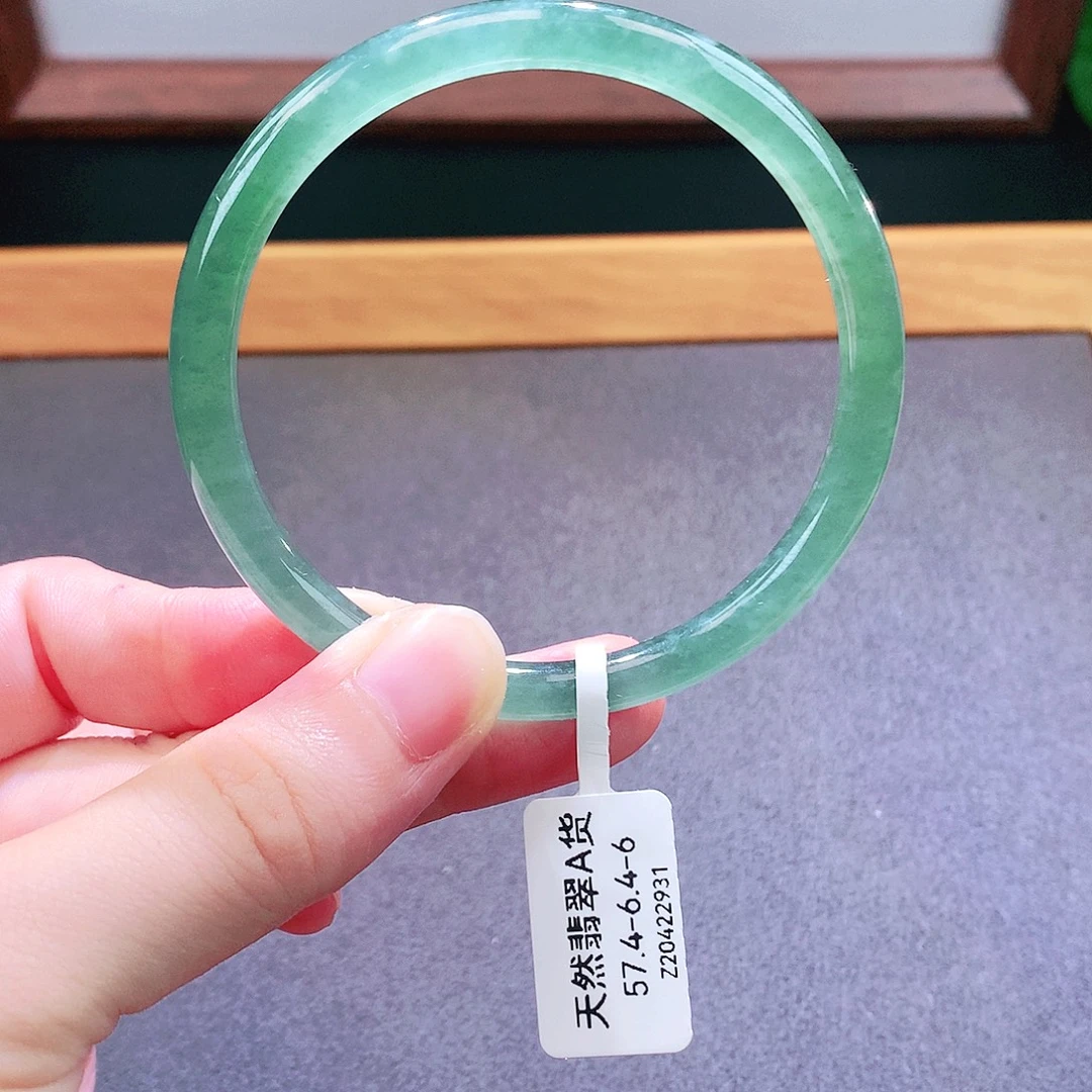 未镶嵌手镯翡翠天然翡翠