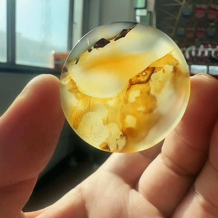 玛瑙/玉髓未镶嵌珠宝奇石