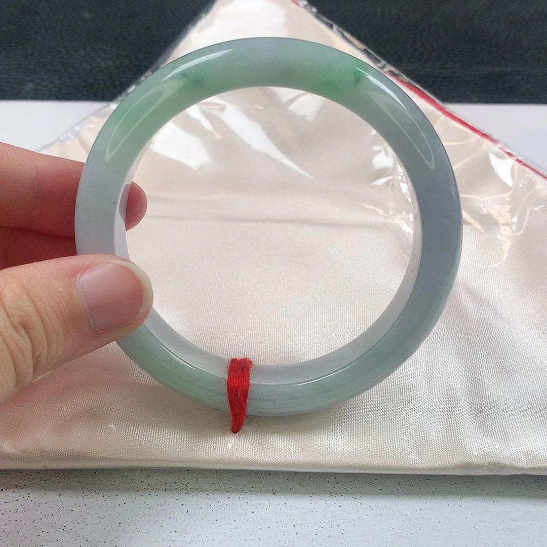 未镶嵌手镯翡翠331