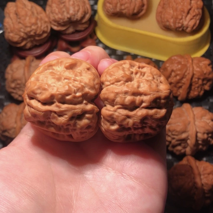 文玩核桃把件41四开