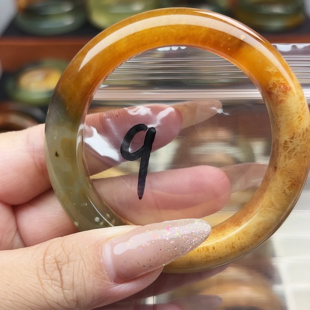 木***林蛇纹石玉未镶嵌手镯