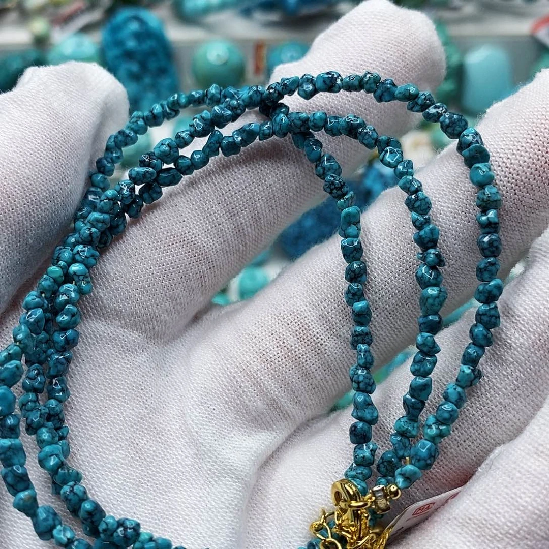 绿松石未镶嵌天然原矿 带武汉地大证书