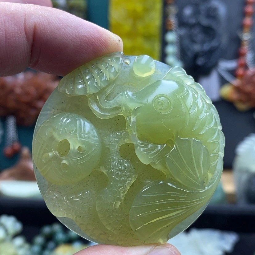 【闪购商品】未镶嵌蛇纹石玉吊坠