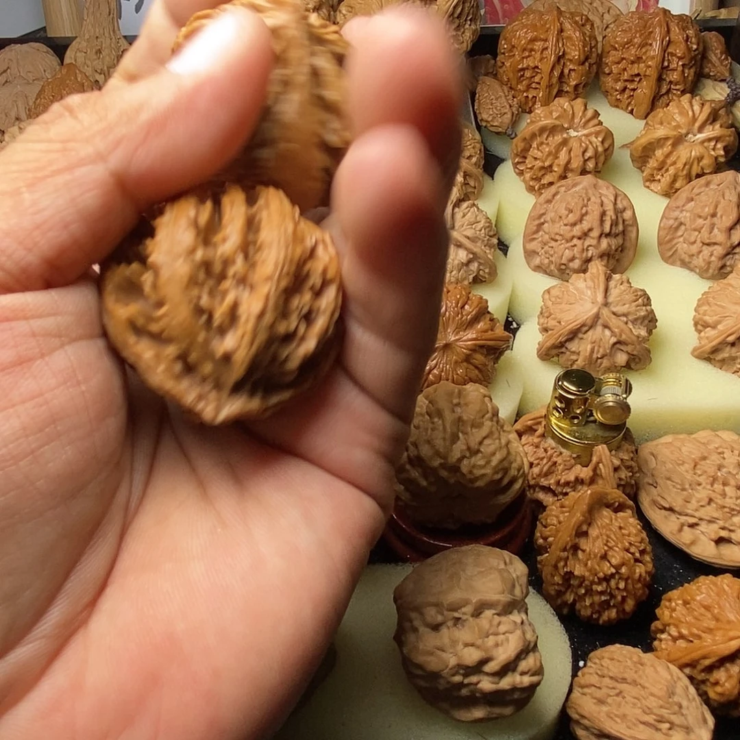 文玩核桃把件D****！秦岭灯笼