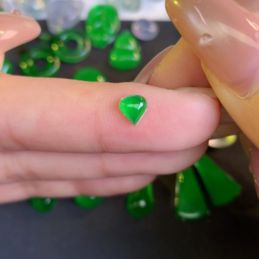 翡翠裸石翡翠翡翠5.53-4.81-2.67