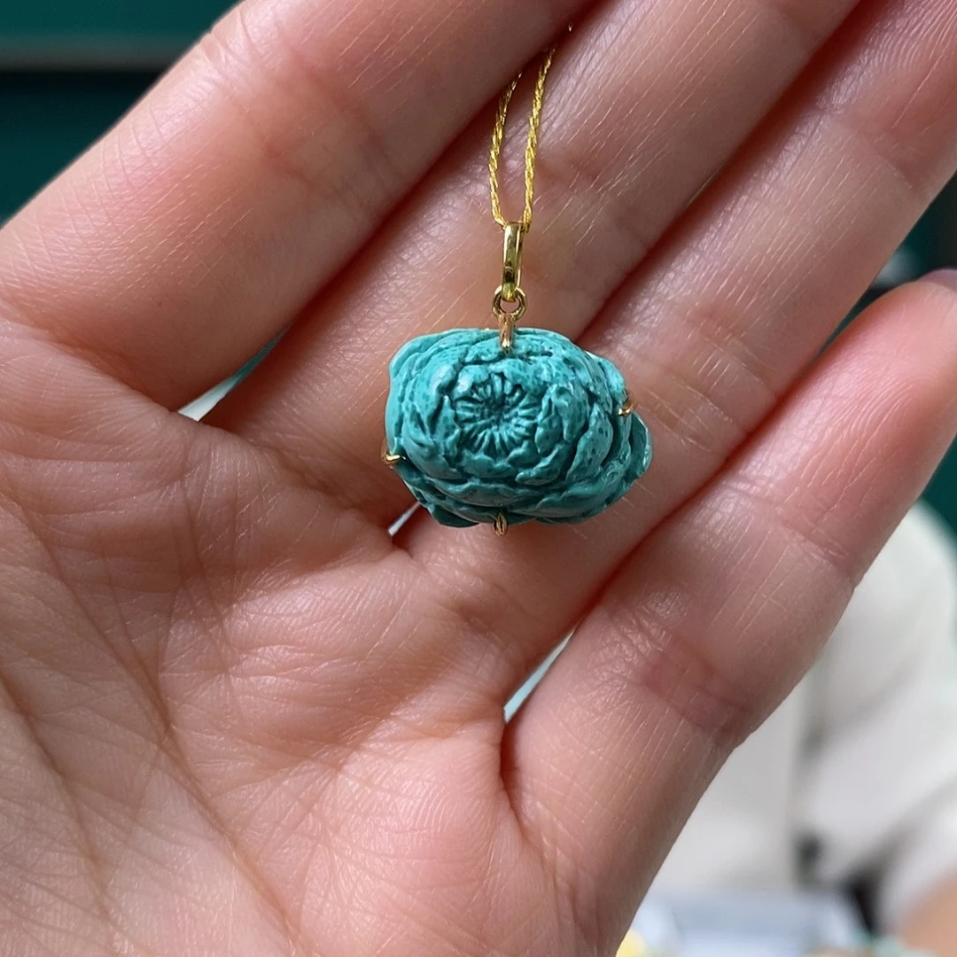 绿松石18K金镶嵌珠宝奇石