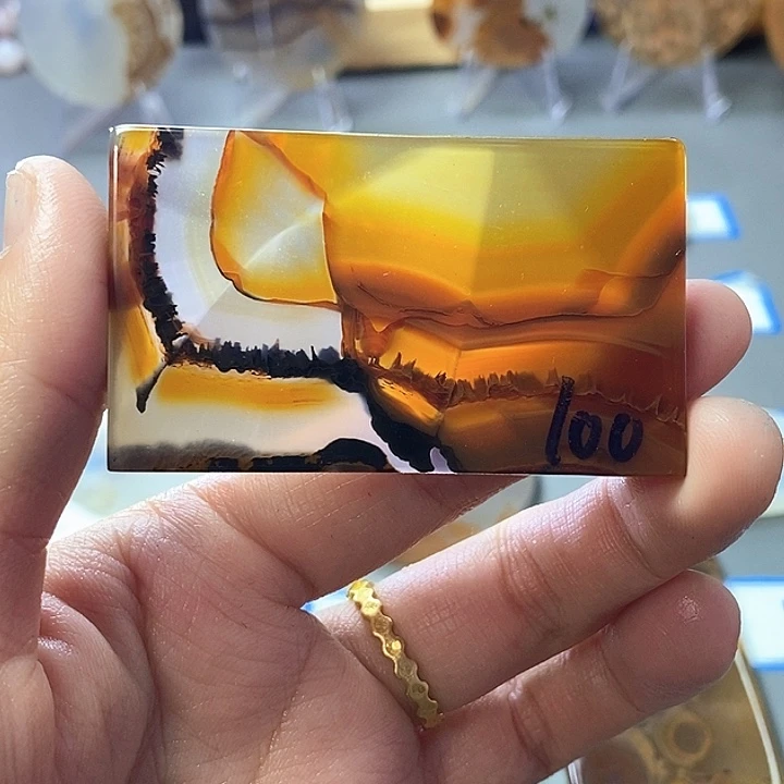 玛瑙/玉髓未镶嵌珠宝半成品