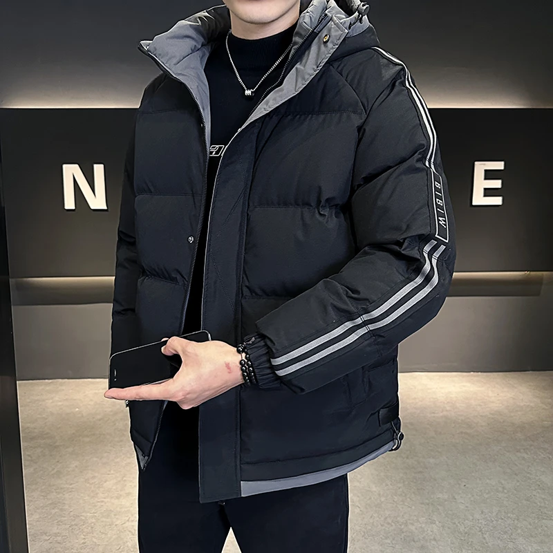 秋冬季节新款加厚连帽棉衣男士外套休闲大码保暖防寒防水百搭上衣