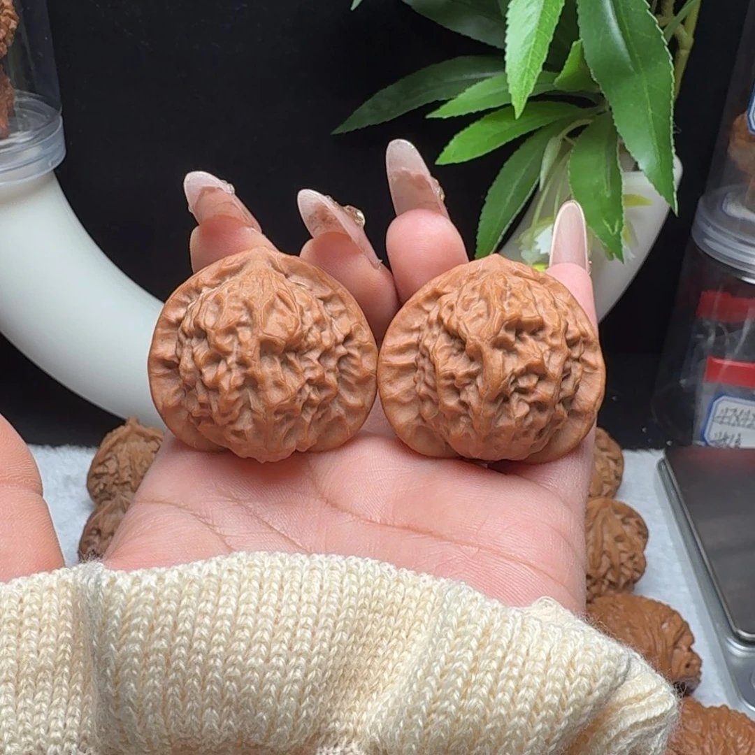 文玩核桃把件39瓷娃娃