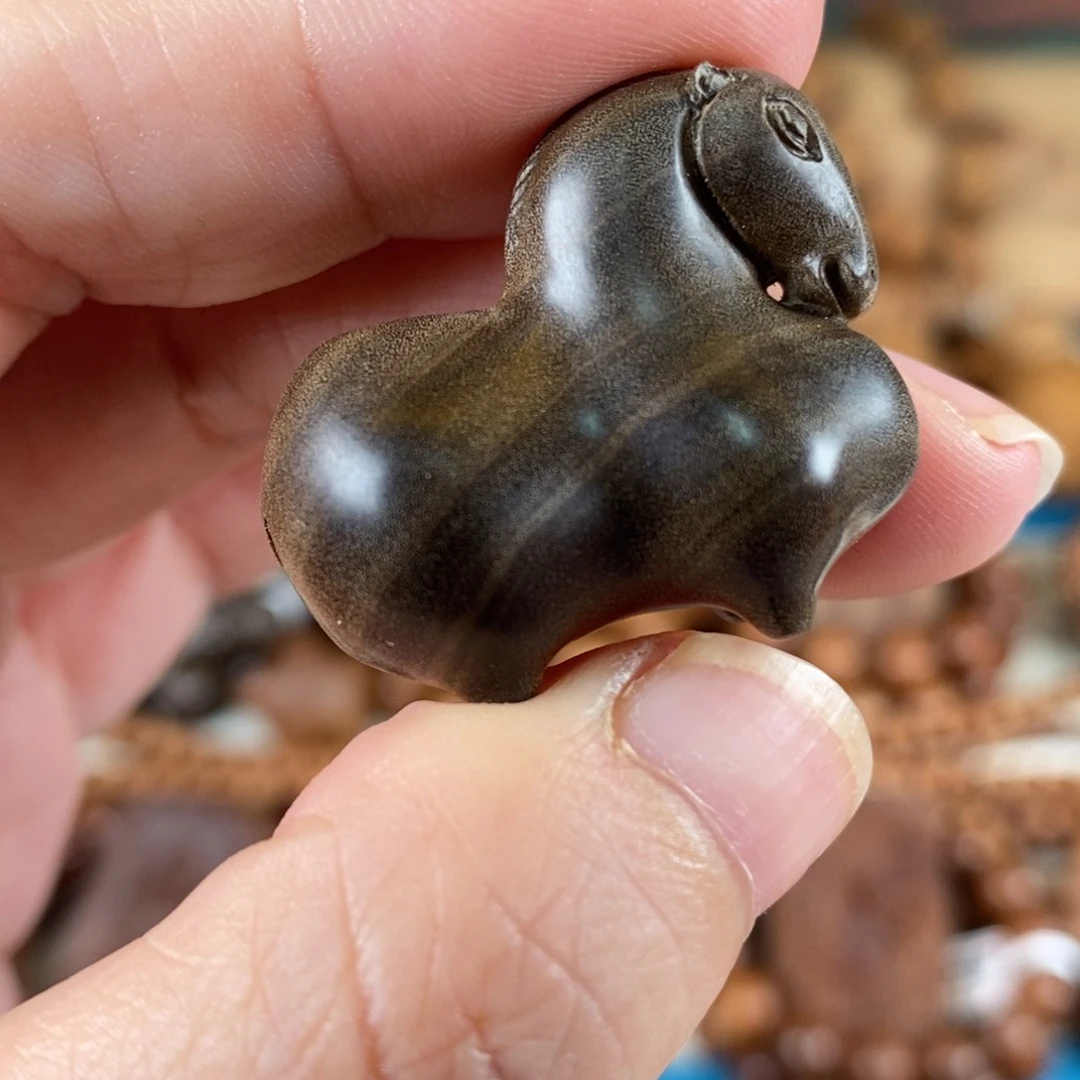 檀香木把件阴沉老山檀香横纹黑肉唐马