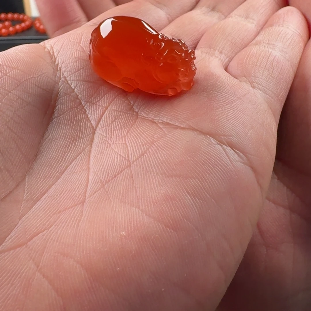 南红玛瑙未镶嵌貔貅31*17*18