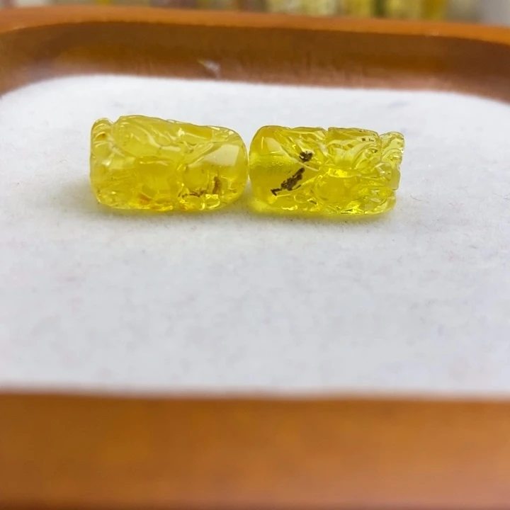 蜜蜡未镶嵌裸石微瑕卡10➕