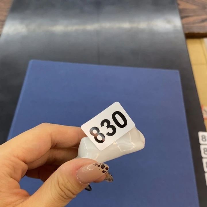 瓷片嗯哦哦哦哦哦哦哦哦哦哦