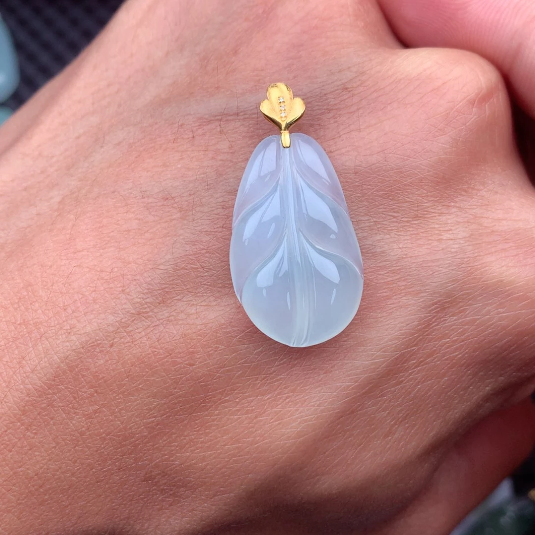 翡翠18K金镶嵌吊坠(不含链)无***啊