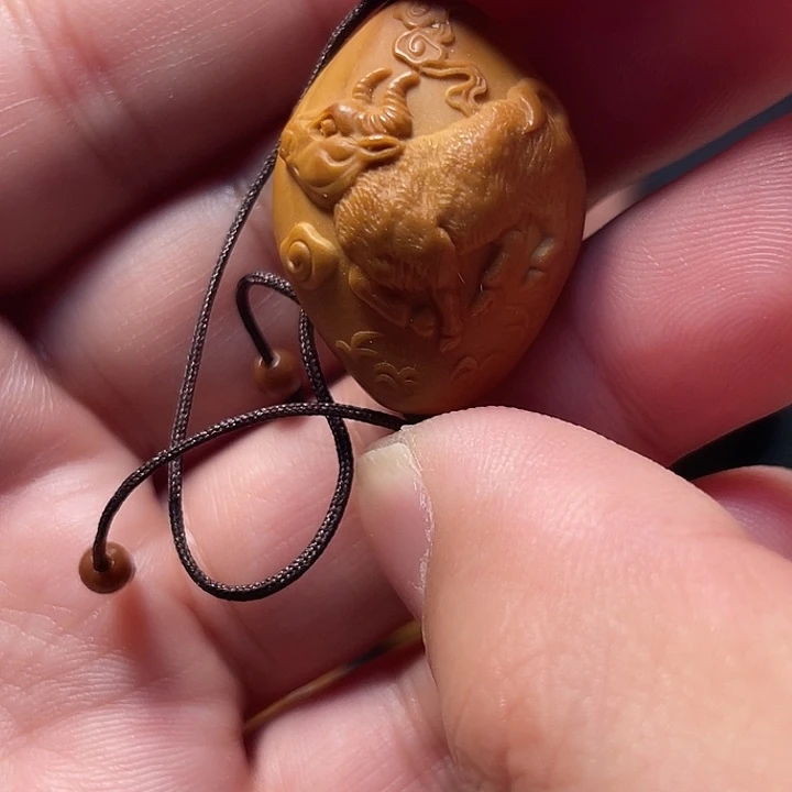 橄榄核吊坠橄榄核