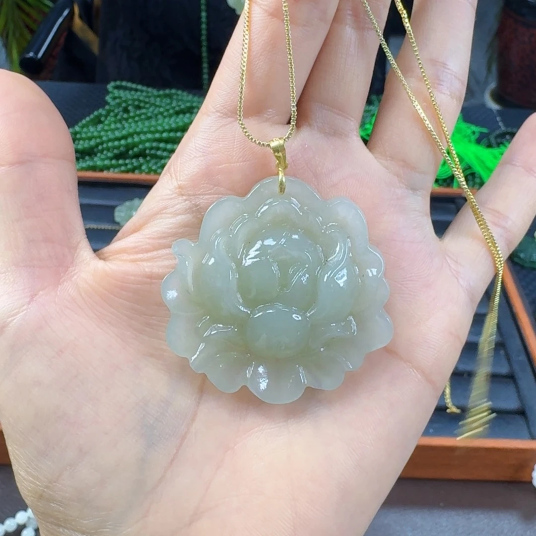 颈饰银S925镶嵌和田玉