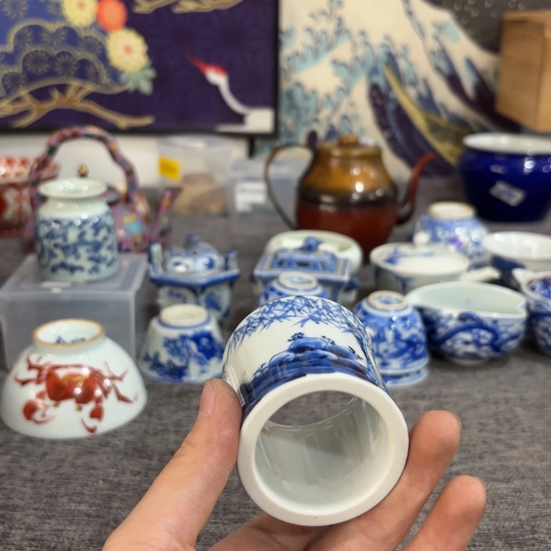 瓷片非常好看的花瓶