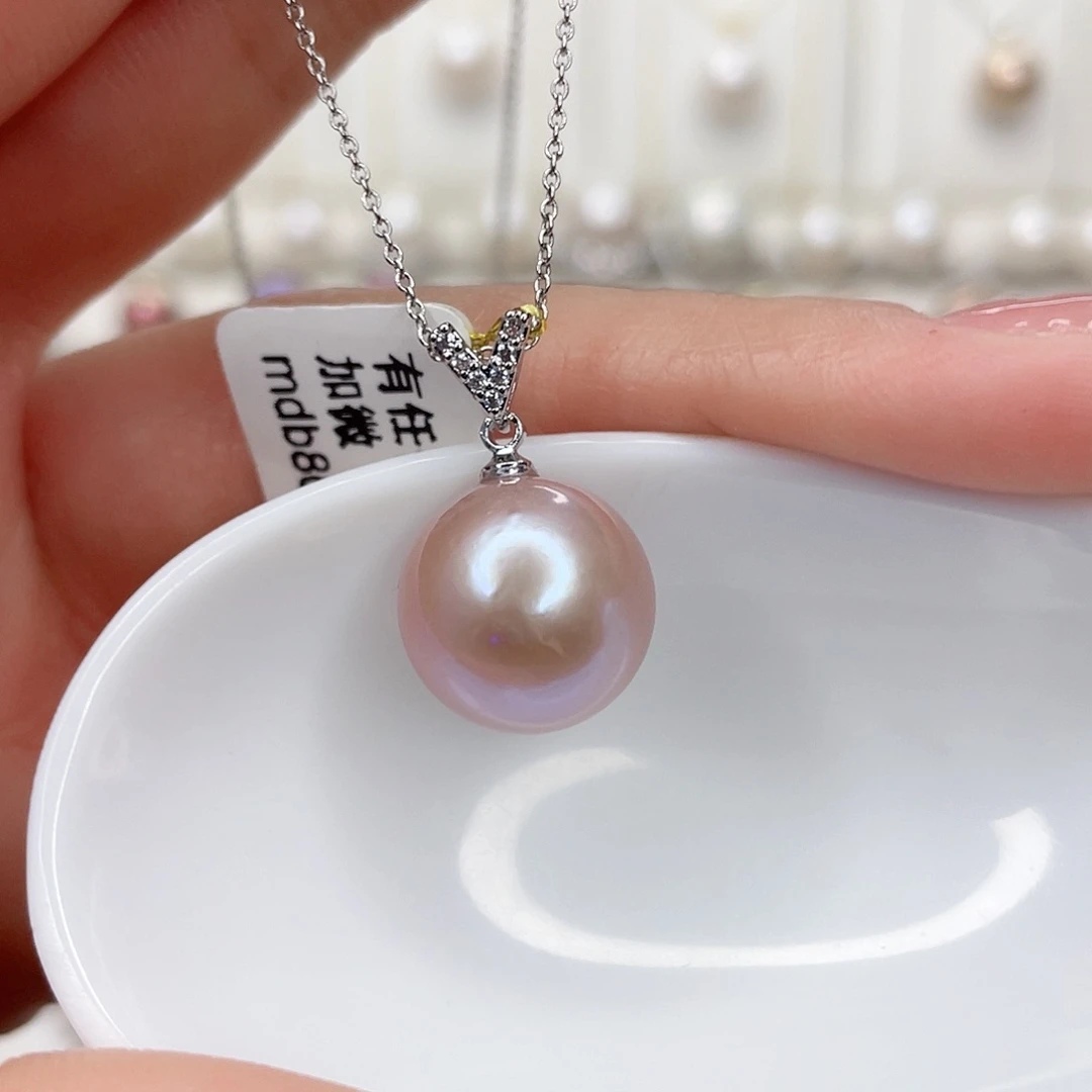 淡水珍珠吊坠(赠链)未镶嵌