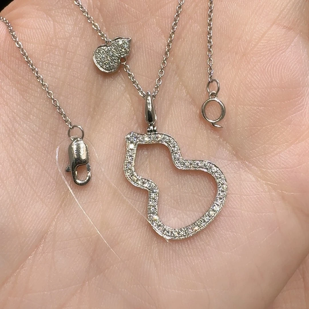 颈饰铂Pt950镶嵌实验室培育钻石葫芦