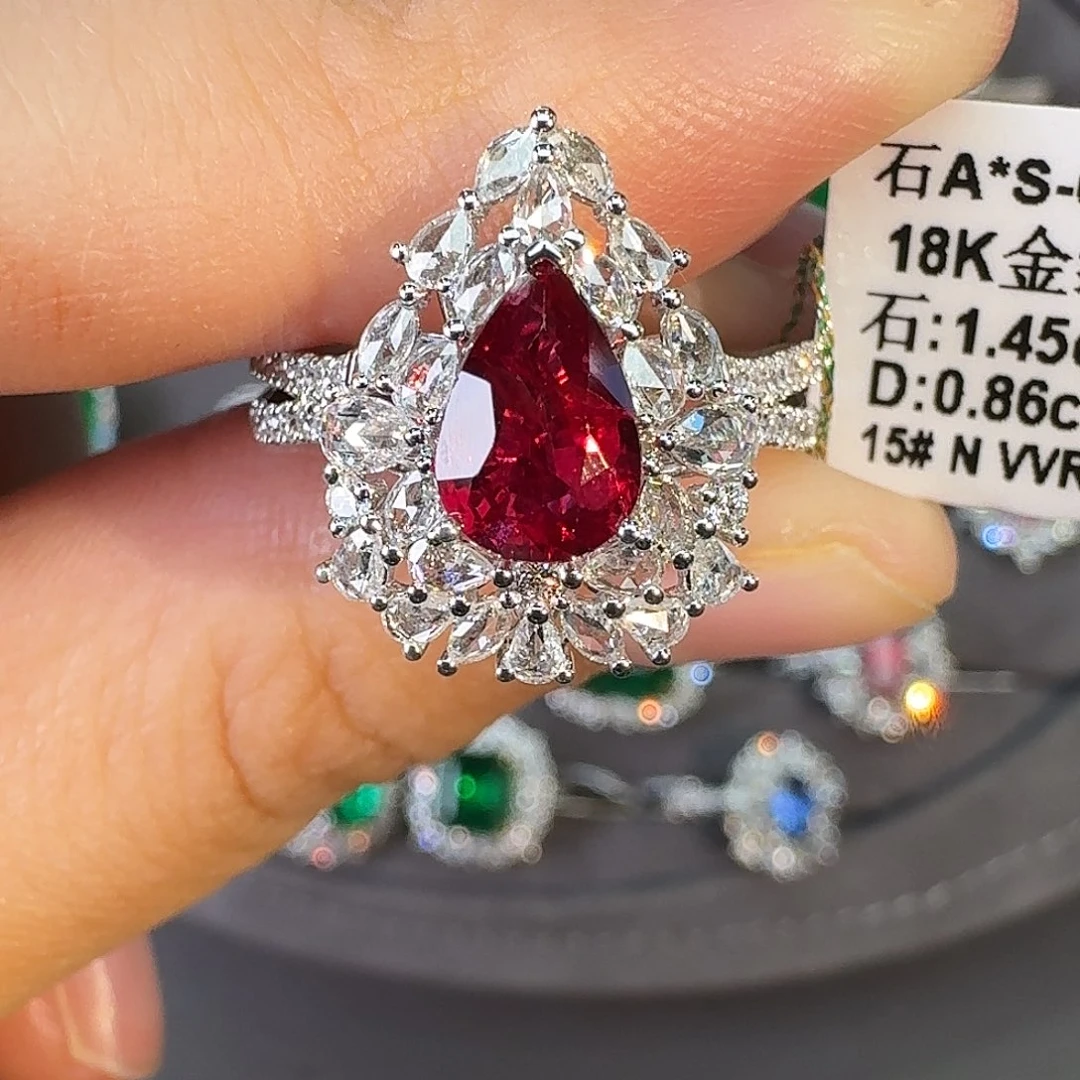 红宝石戒指18K金镶嵌1.45