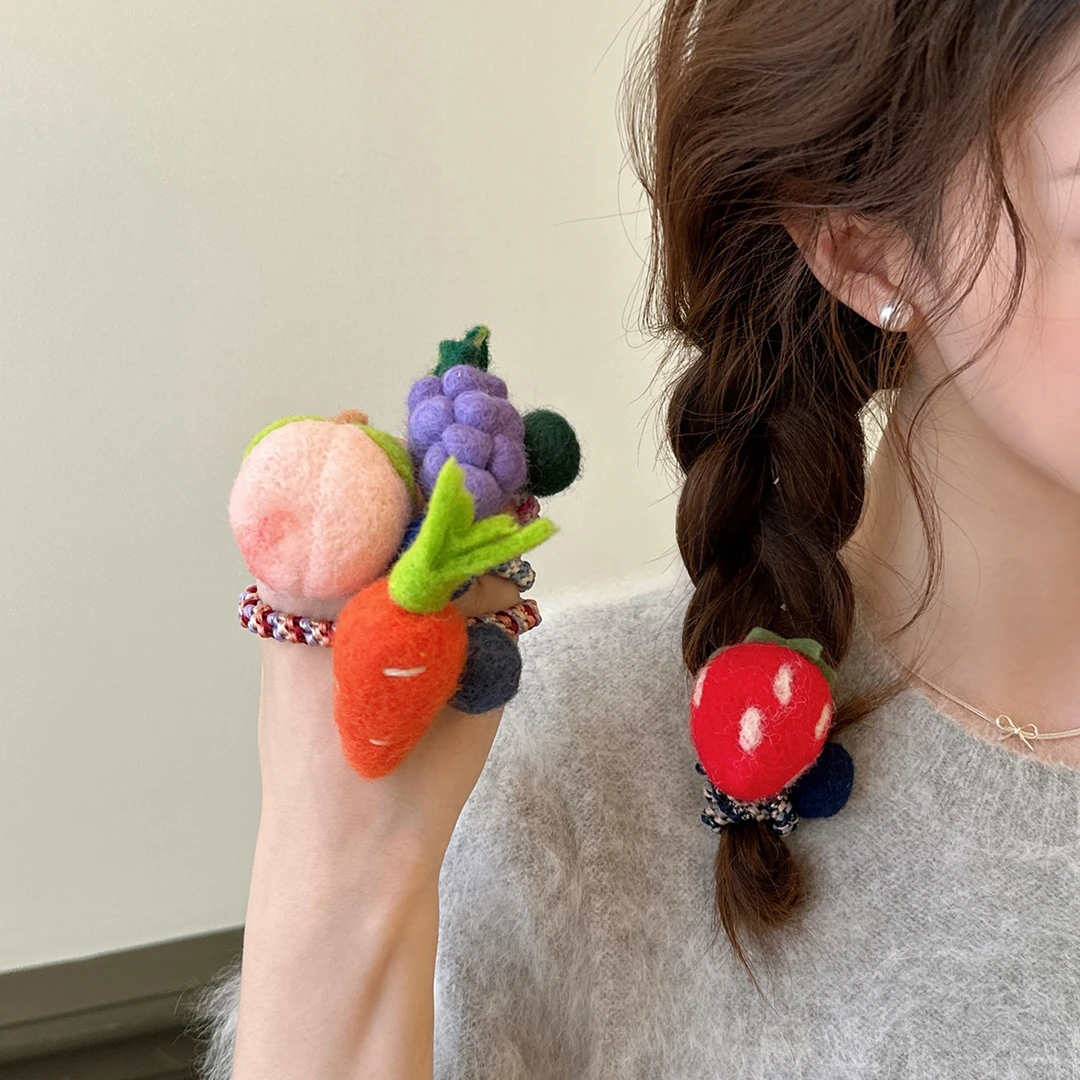 软萌毛毡水果发圈可爱少女扎头发绳不勒头绳韩版气质网红秋冬新款