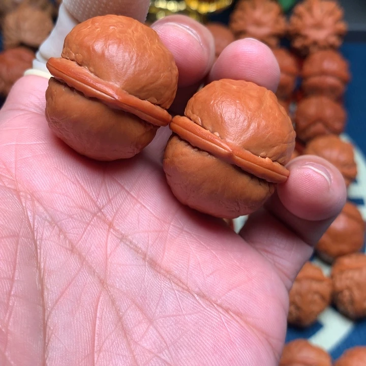 把件桃核分**光野生小手捻