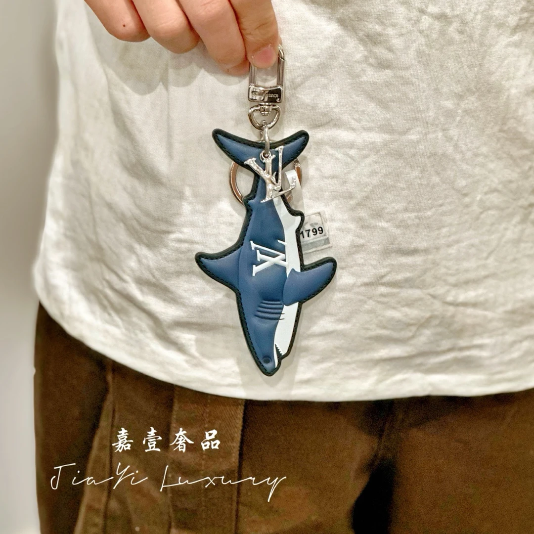 未使用 LouisVuitton/路易威登 7725 LV 鲨鱼 蓝色胸针