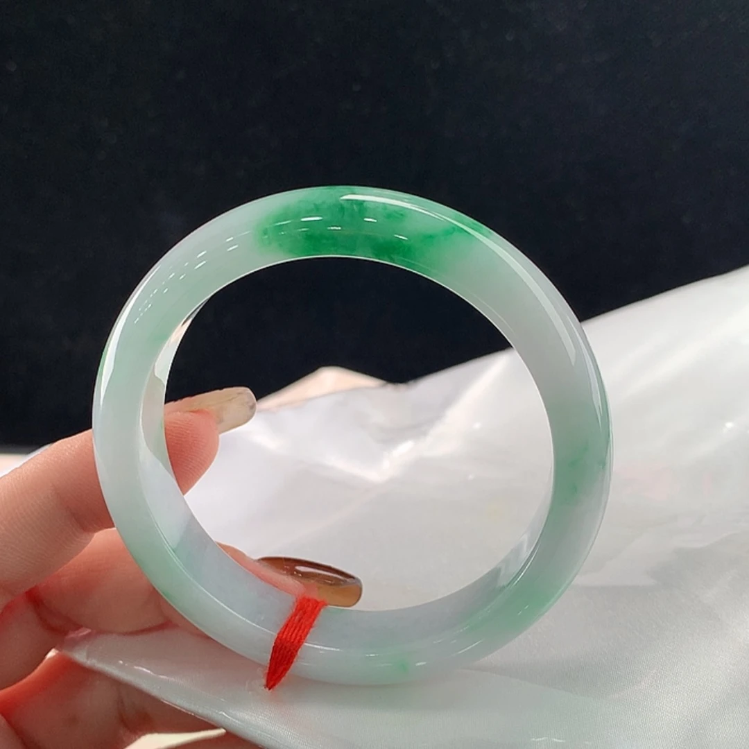 【闪购商品】未镶嵌手镯翡翠56，55/56