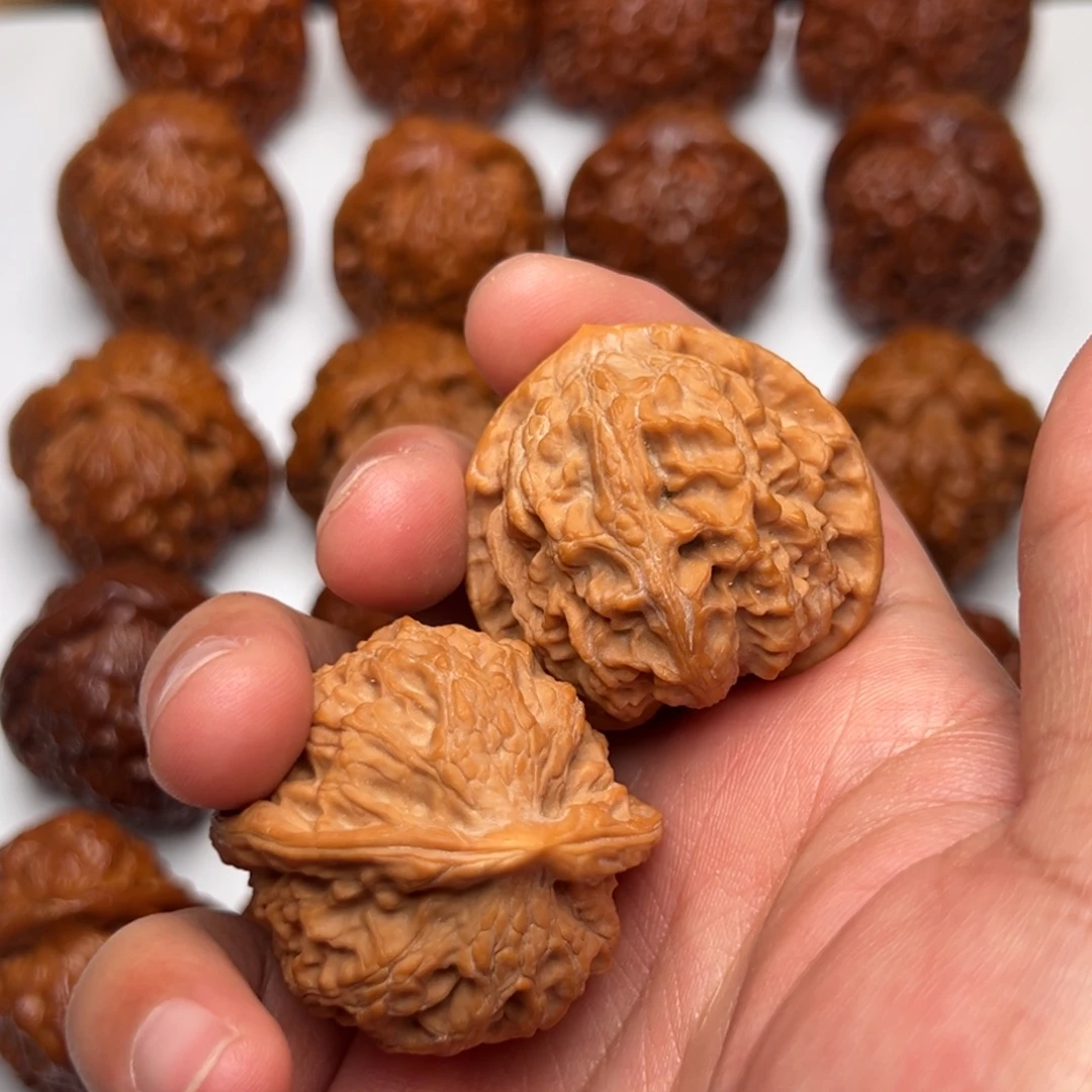 今***忧文玩核桃吊坠老款