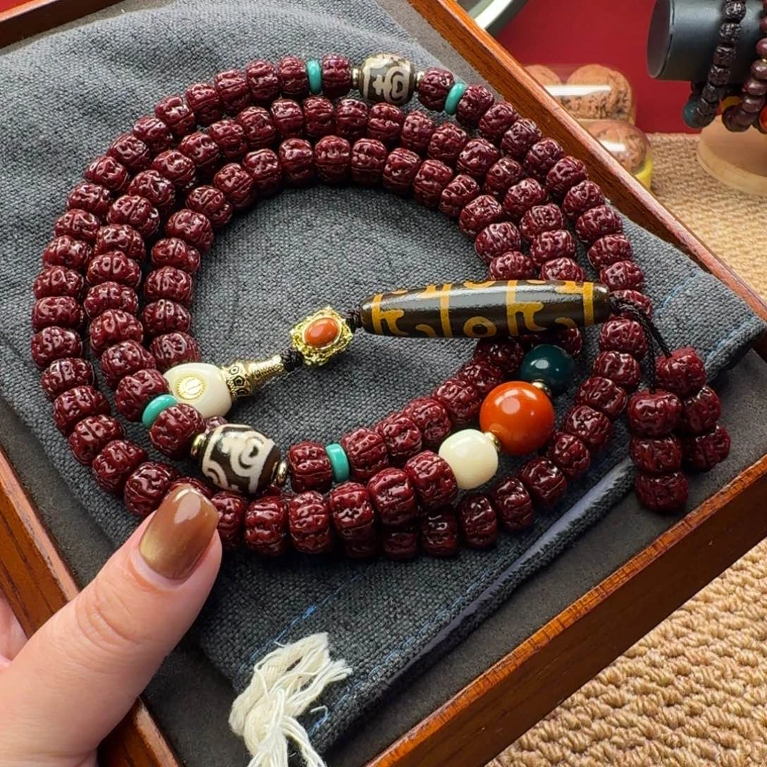 D***人吊坠金刚菩提黑金