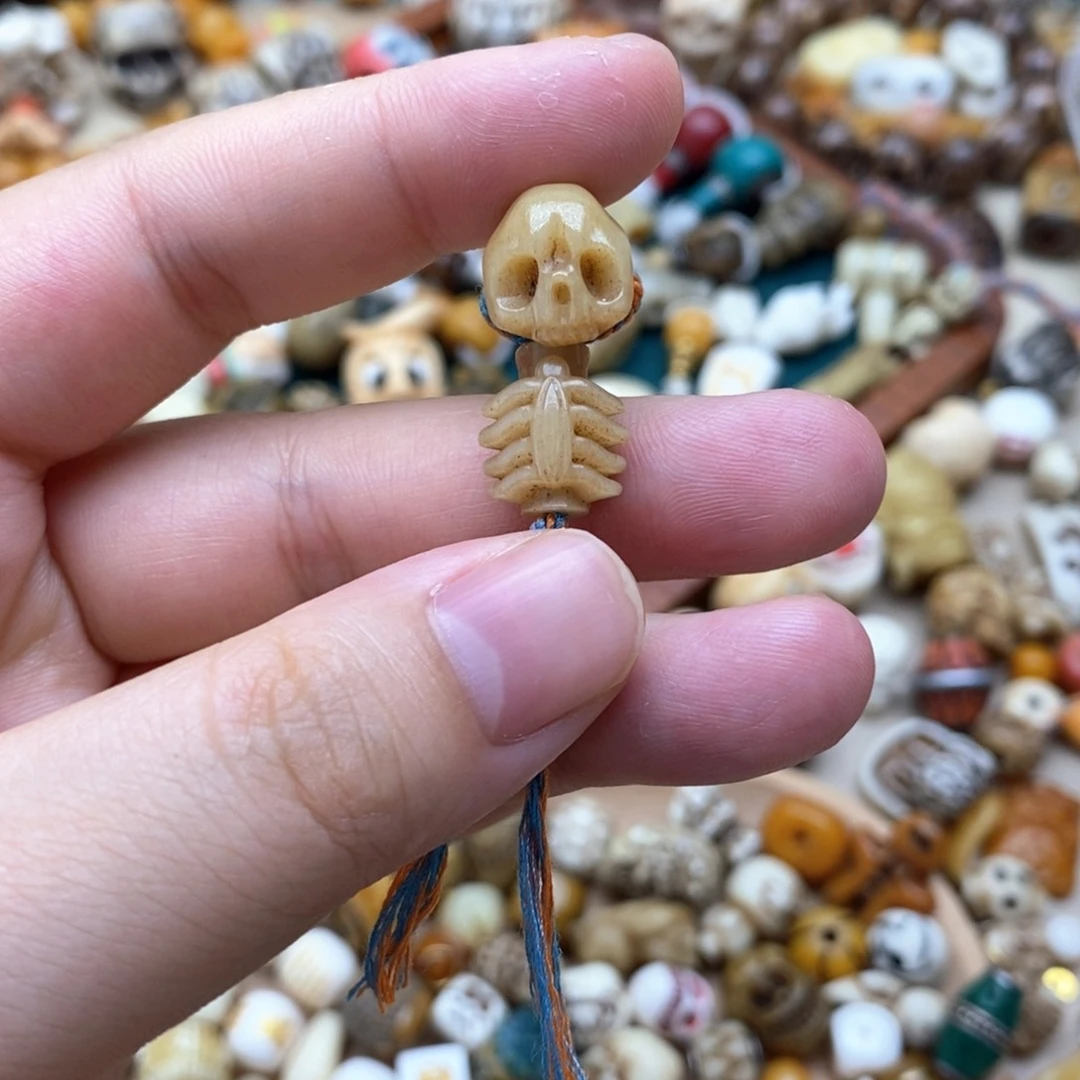 其他驼骨骷髅架对孔11三通