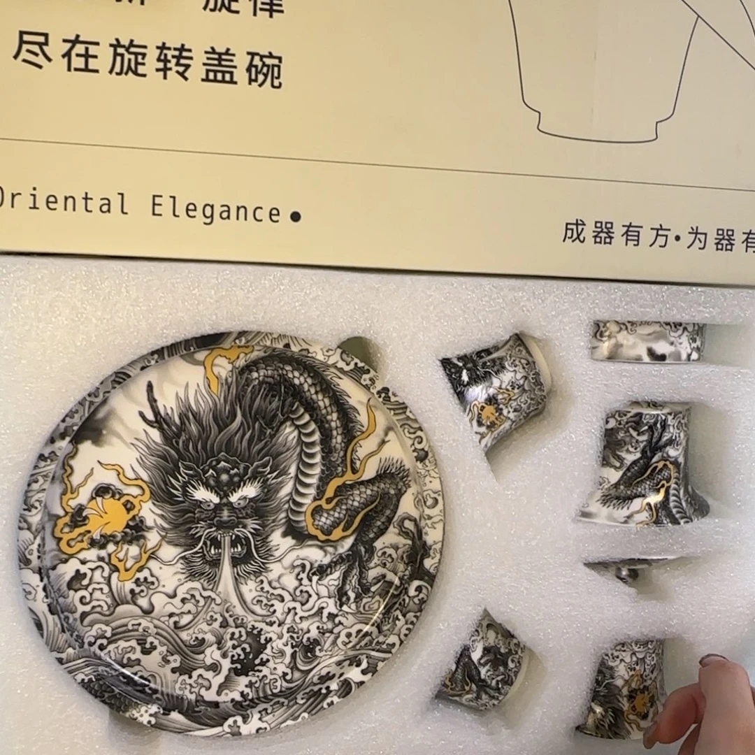 这些盖碗真好看！！！