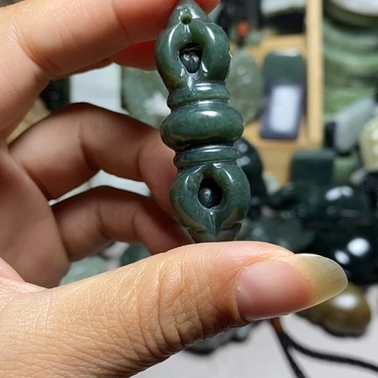 未镶嵌和田玉（糖玉）珠宝半成品