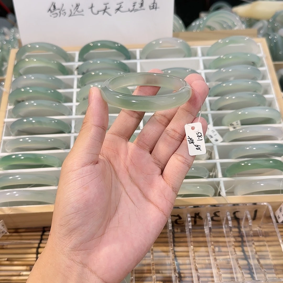 手镯玛瑙/玉髓未镶嵌圈口58.1