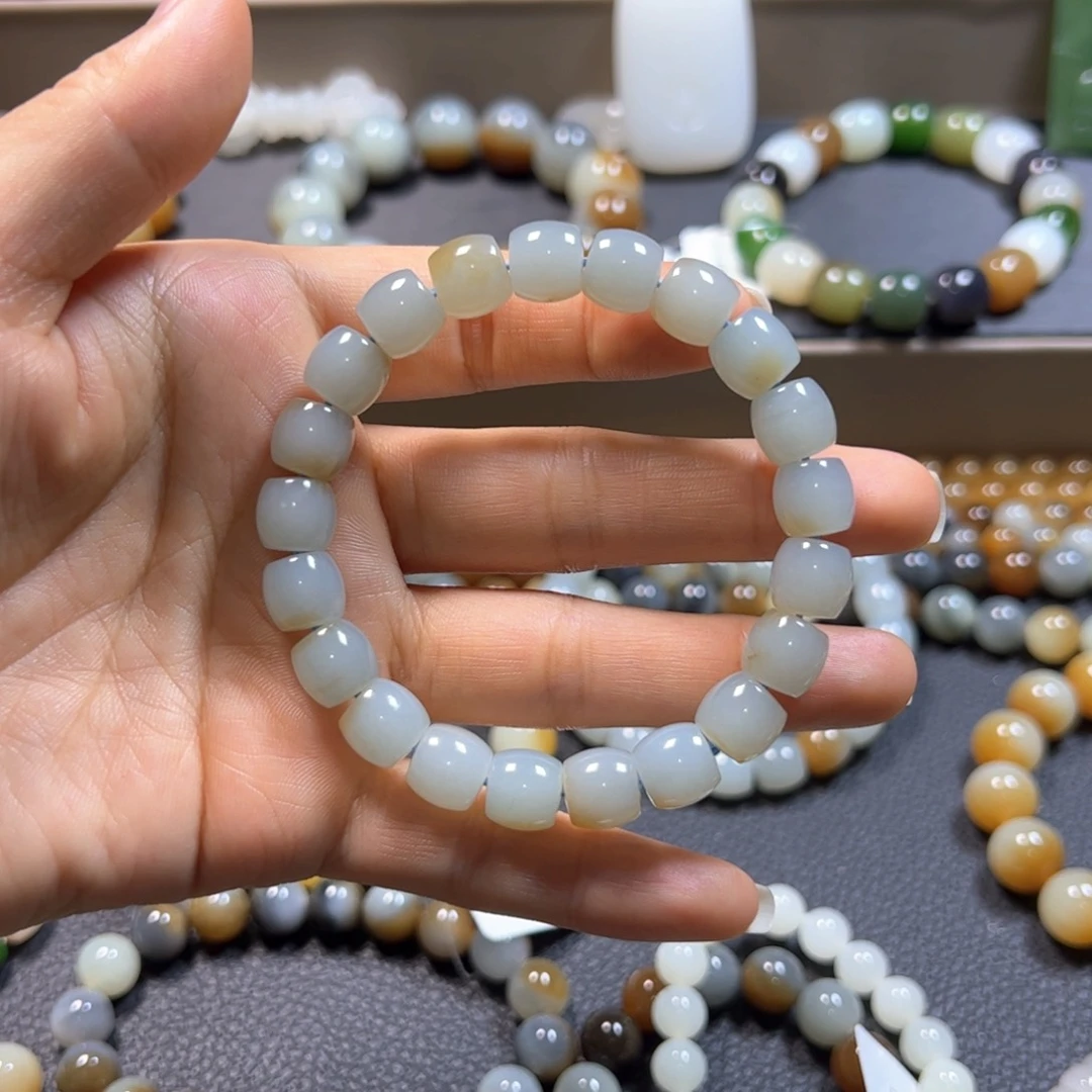 和田玉手链未镶嵌