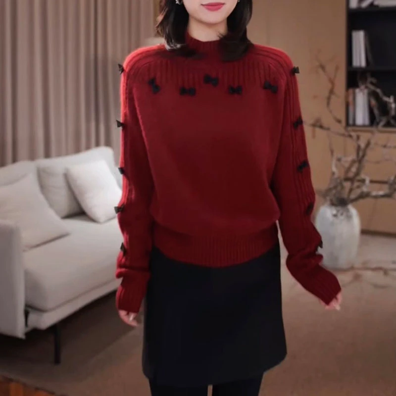 兹伊翰【甜椒小领结】时尚高级圆领针织衫女士2025冬季新款长袖毛衣