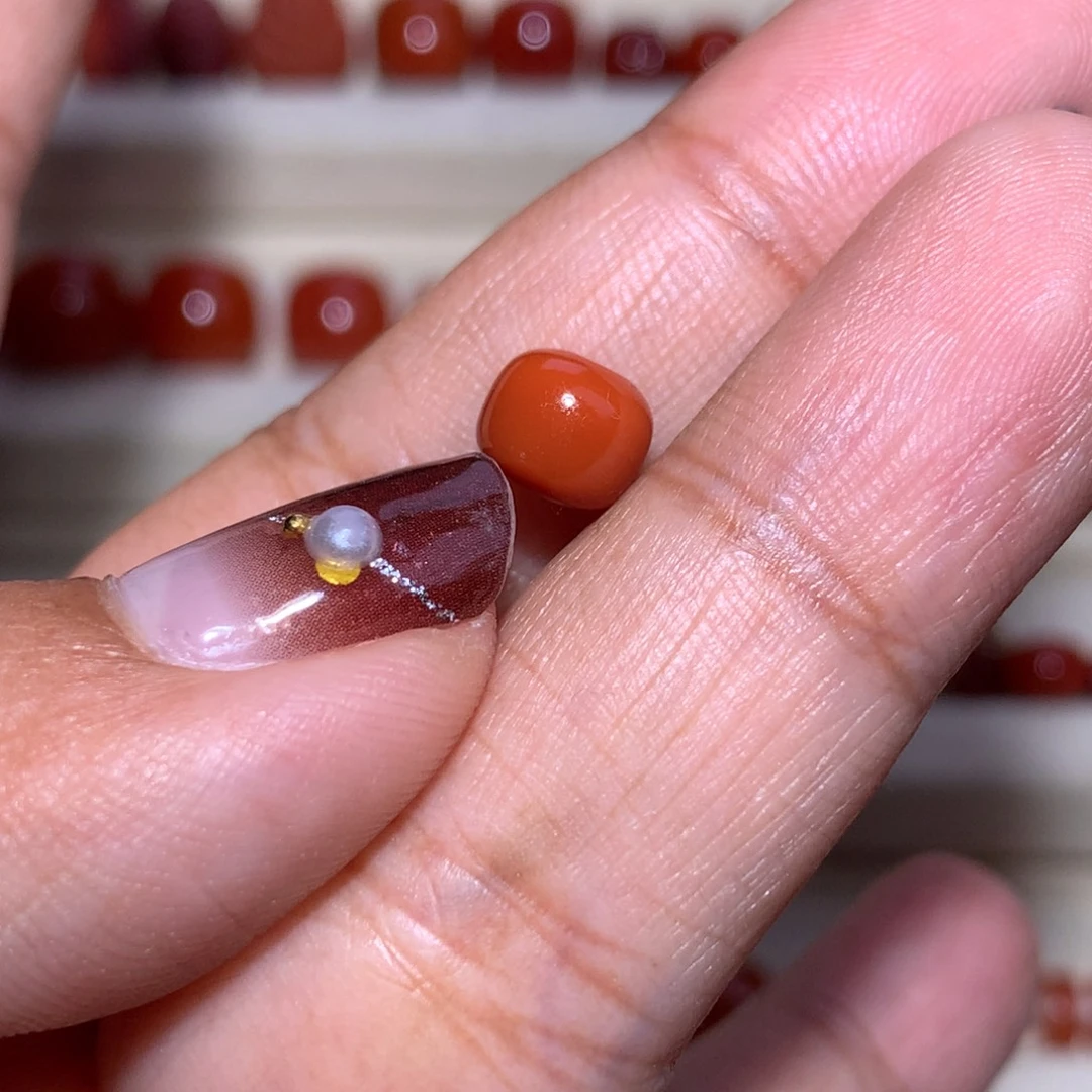 南红玛瑙未镶嵌老型7.2×6.2瓦西满色满肉柿子红