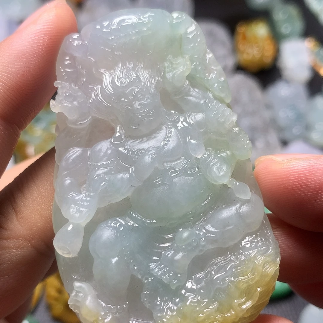 翡翠未镶嵌颈饰翡翠