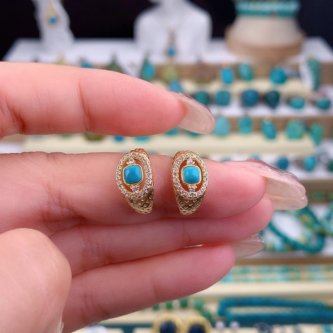 绿松石未镶嵌耳饰