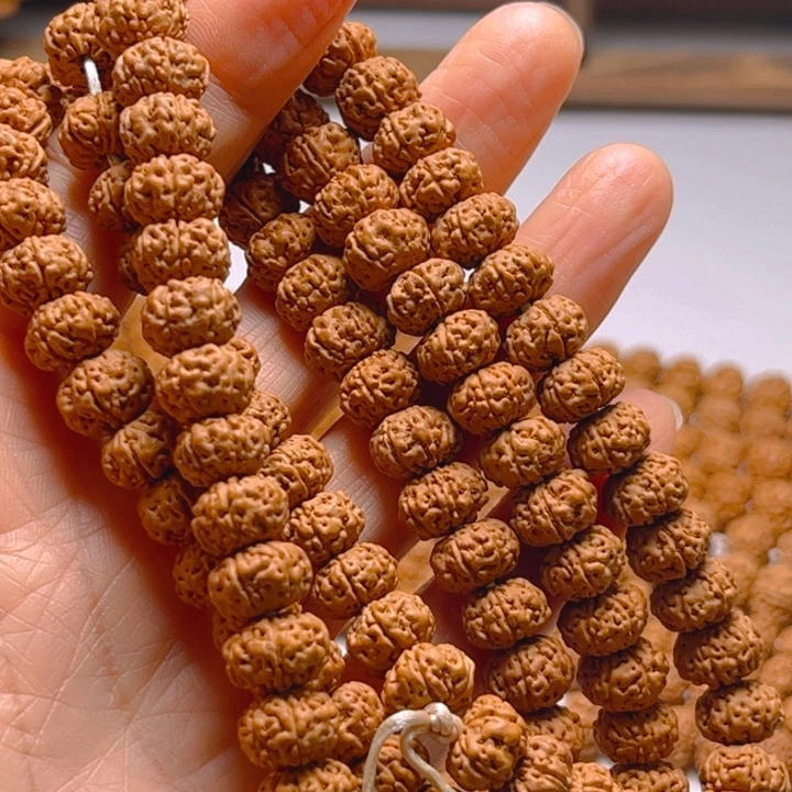 潤***）吊坠金刚菩提六瓣1.0