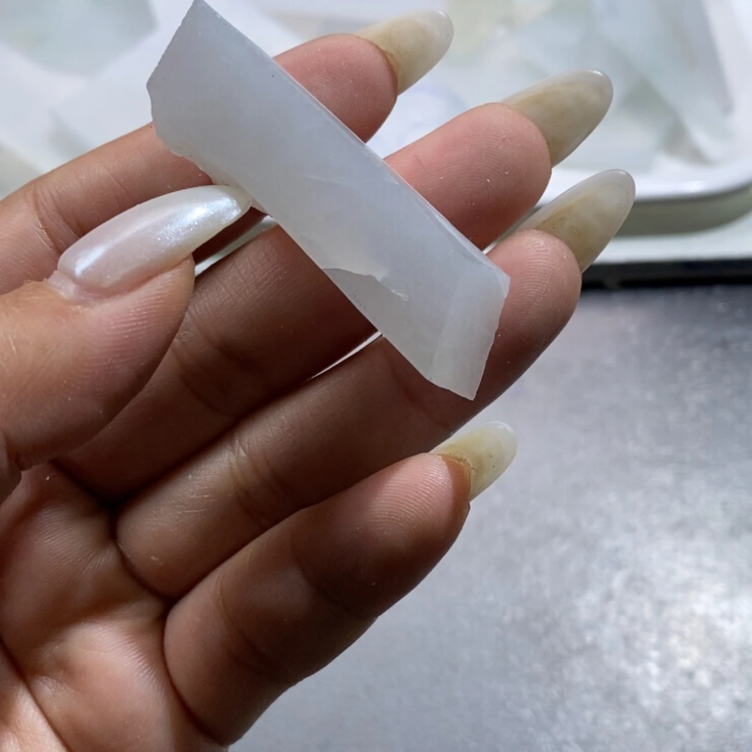 未镶嵌挂件翡翠九**翠