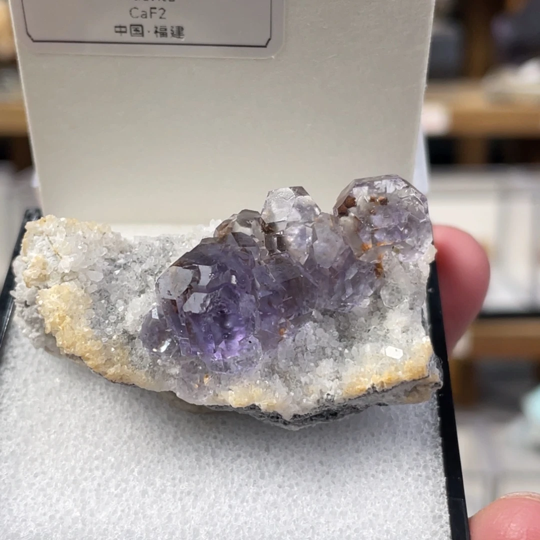 石材坦桑蓝萤石