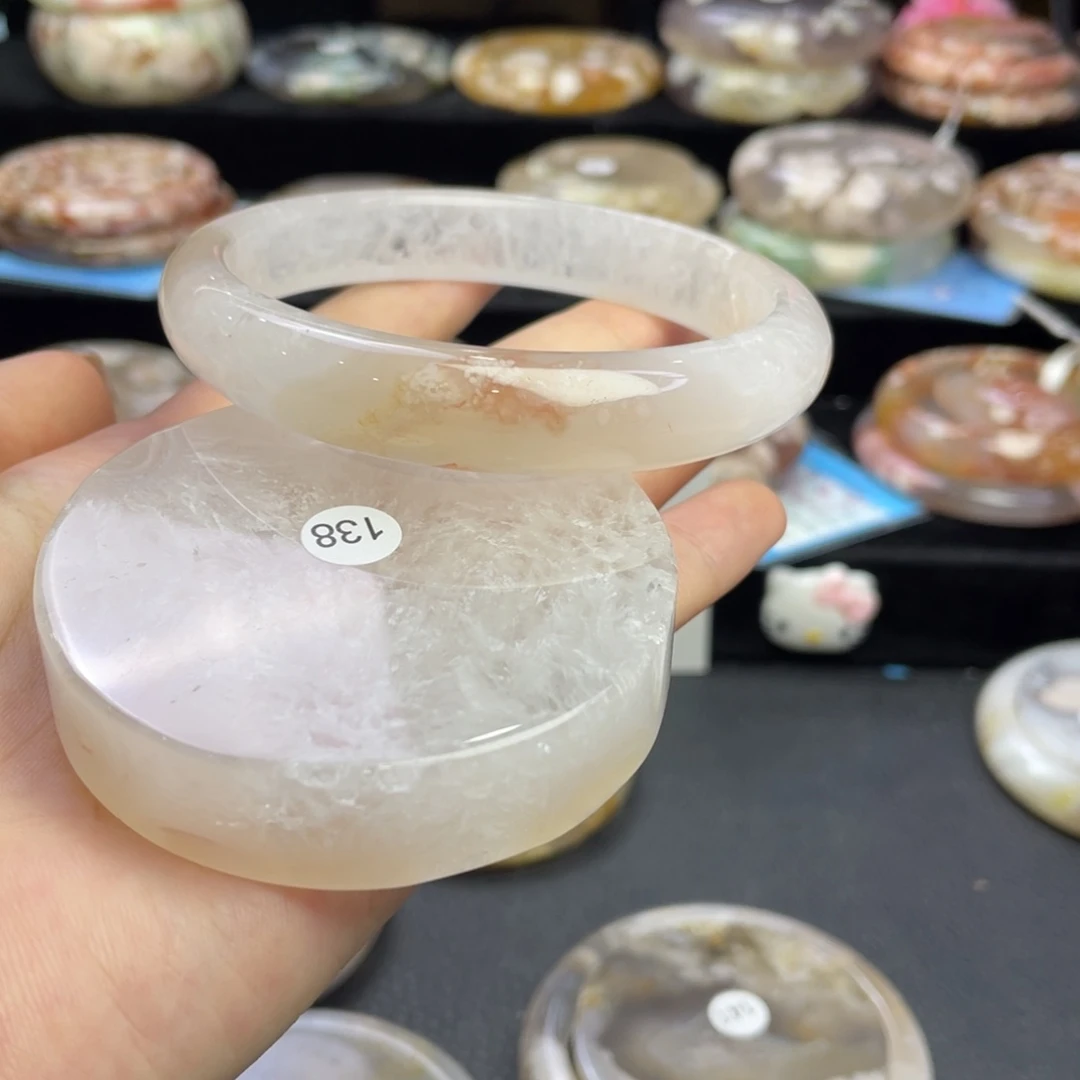 未镶嵌手镯石英质玉锟**765/138