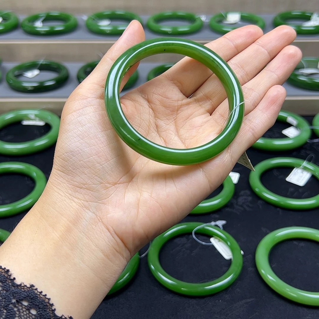 未镶嵌手镯和田玉（碧玉）