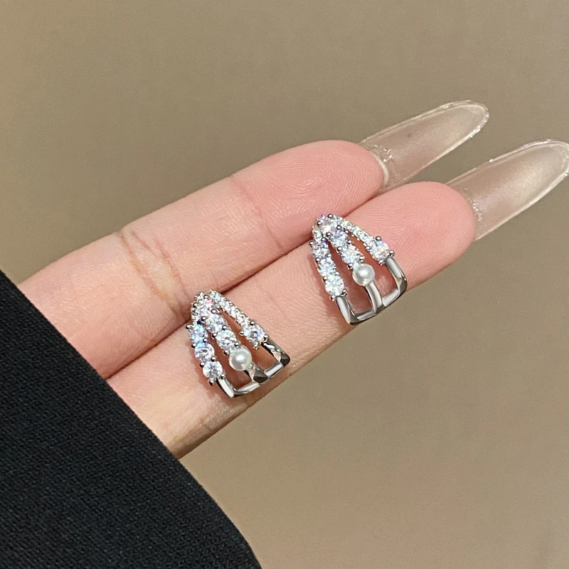 铜合金合成锆石耳饰 气质轻奢时尚百搭精致耳钉A3580