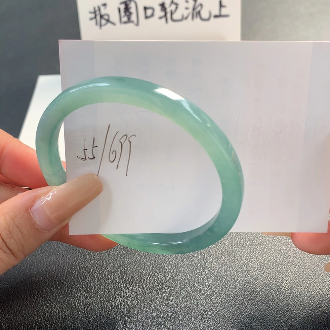 翡翠未镶嵌手镯天然翡翠