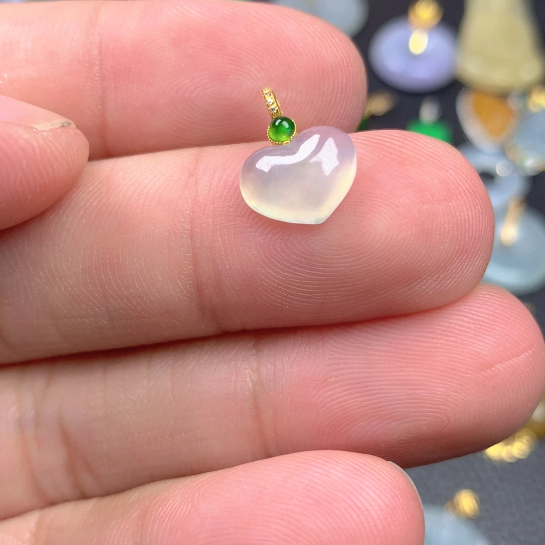 【闪购商品】颈饰18K金镶嵌翡翠翡翠