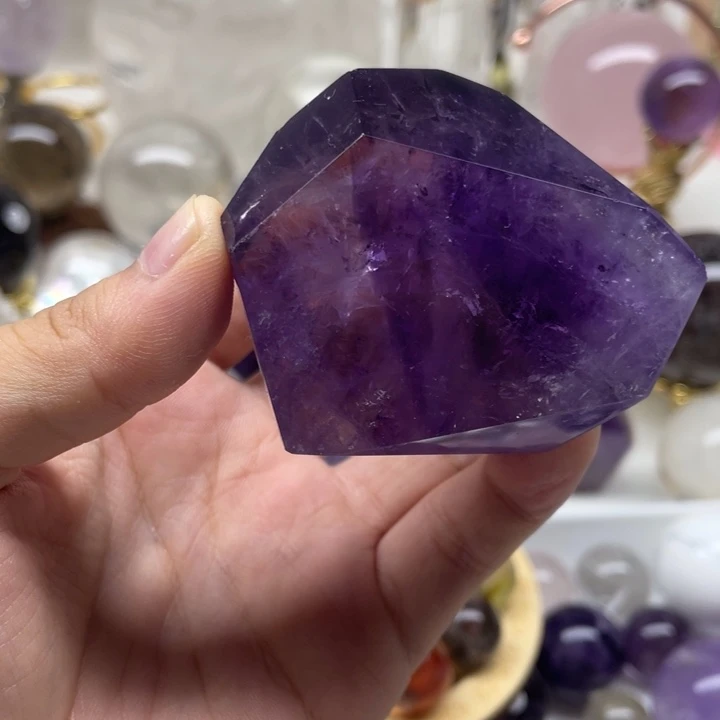 未镶嵌珠宝半成品水晶